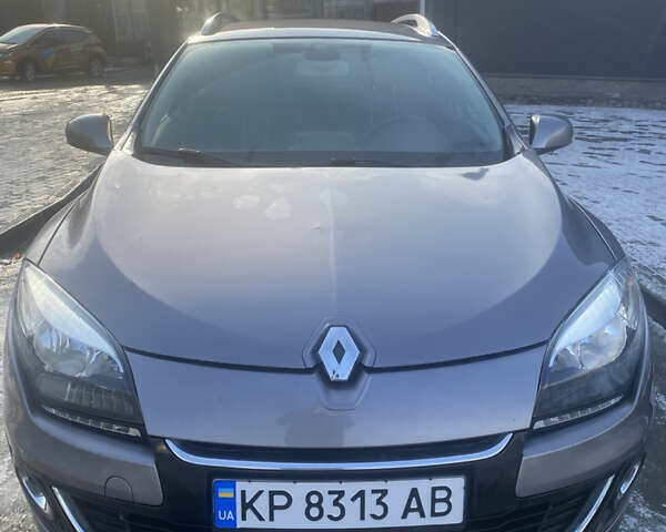 Сірий Рено Меган, об'ємом двигуна 1.46 л та пробігом 215 тис. км за 7200 $, фото 1 на Automoto.ua