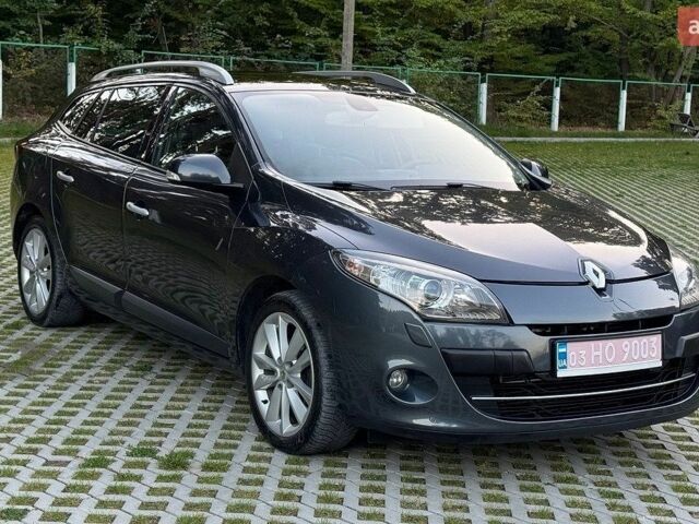 Серый Рено Меган, объемом двигателя 0 л и пробегом 188 тыс. км за 8450 $, фото 1 на Automoto.ua