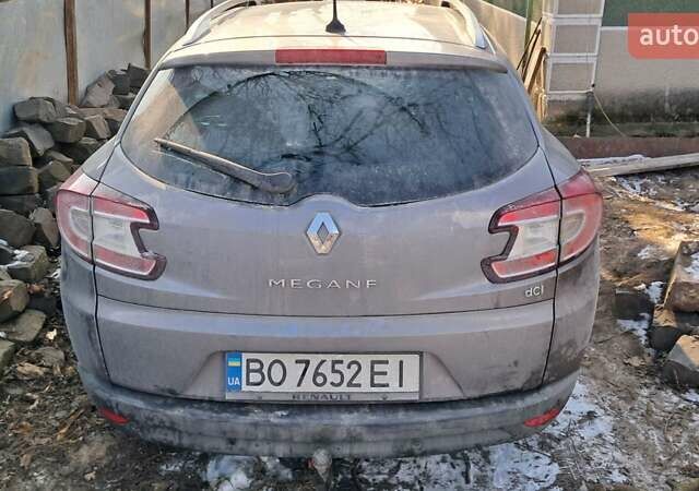 Серый Рено Меган, объемом двигателя 1.5 л и пробегом 224 тыс. км за 2600 $, фото 1 на Automoto.ua