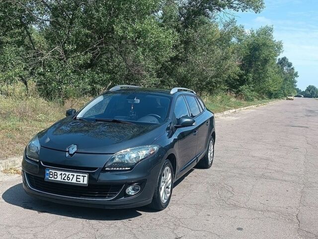 Серый Рено Меган, объемом двигателя 1.46 л и пробегом 246 тыс. км за 7800 $, фото 1 на Automoto.ua