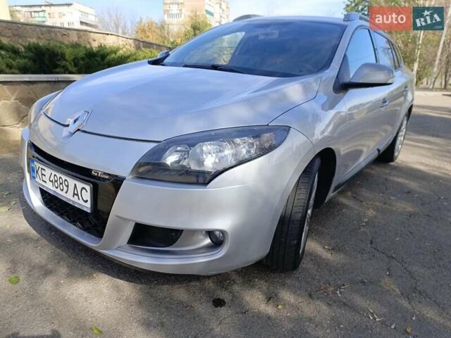 Сірий Рено Меган, об'ємом двигуна 1.4 л та пробігом 293 тис. км за 7500 $, фото 1 на Automoto.ua