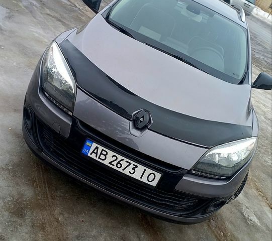 Сірий Рено Меган, об'ємом двигуна 1.5 л та пробігом 260 тис. км за 7900 $, фото 1 на Automoto.ua