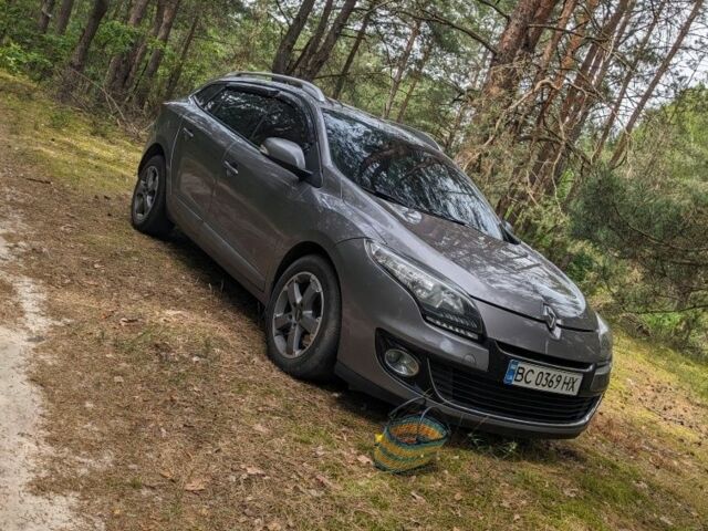 Сірий Рено Меган, об'ємом двигуна 0 л та пробігом 320 тис. км за 7900 $, фото 1 на Automoto.ua