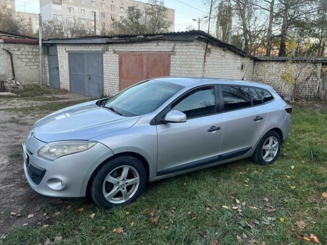 Сірий Рено Меган, об'ємом двигуна 1.5 л та пробігом 272 тис. км за 5500 $, фото 1 на Automoto.ua