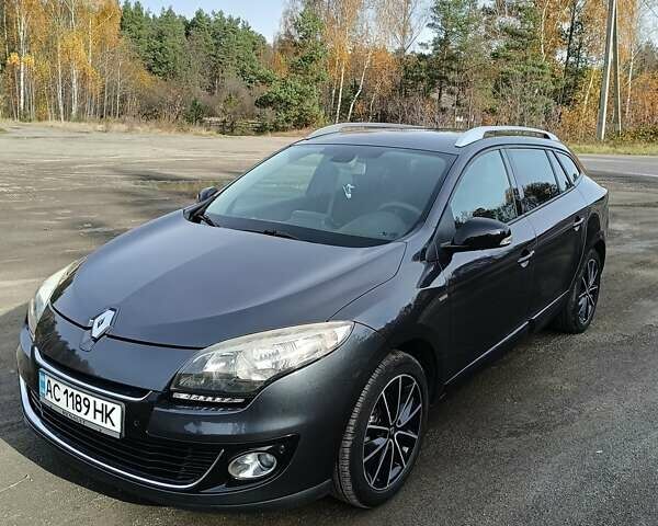 Серый Рено Меган, объемом двигателя 1.5 л и пробегом 263 тыс. км за 8600 $, фото 1 на Automoto.ua