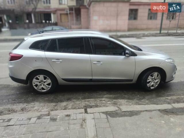 Сірий Рено Меган, об'ємом двигуна 1.5 л та пробігом 258 тис. км за 7300 $, фото 1 на Automoto.ua