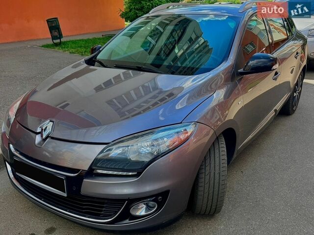 Серый Рено Меган, объемом двигателя 1.46 л и пробегом 245 тыс. км за 8200 $, фото 1 на Automoto.ua
