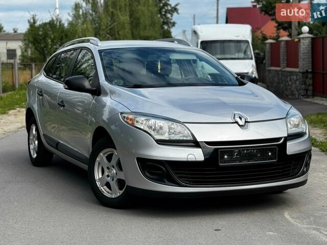Сірий Рено Меган, об'ємом двигуна 1.6 л та пробігом 281 тис. км за 6900 $, фото 1 на Automoto.ua