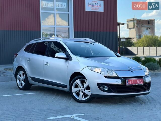 Сірий Рено Меган, об'ємом двигуна 1.5 л та пробігом 244 тис. км за 7800 $, фото 1 на Automoto.ua