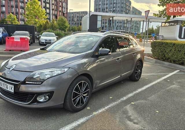 Серый Рено Меган, объемом двигателя 1.46 л и пробегом 270 тыс. км за 8500 $, фото 1 на Automoto.ua