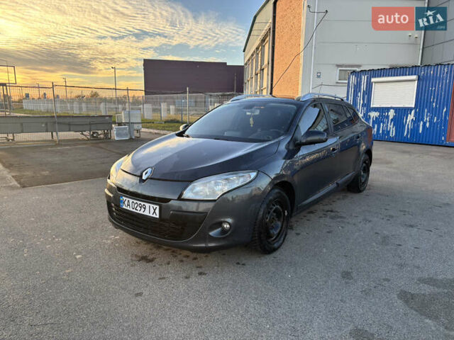 Сірий Рено Меган, об'ємом двигуна 1.46 л та пробігом 319 тис. км за 6500 $, фото 1 на Automoto.ua