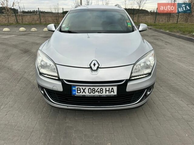 Сірий Рено Меган, об'ємом двигуна 1.46 л та пробігом 223 тис. км за 7450 $, фото 1 на Automoto.ua