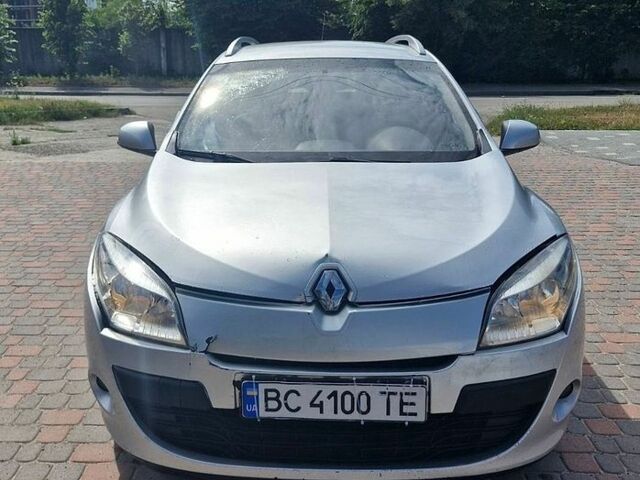 Сірий Рено Меган, об'ємом двигуна 1.46 л та пробігом 312 тис. км за 4800 $, фото 1 на Automoto.ua