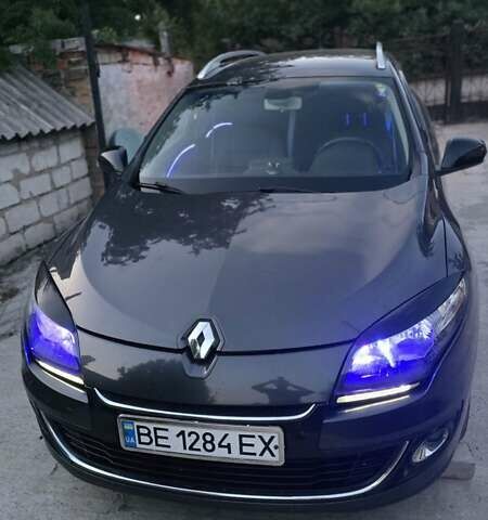 Сірий Рено Меган, об'ємом двигуна 1.5 л та пробігом 247 тис. км за 9000 $, фото 1 на Automoto.ua