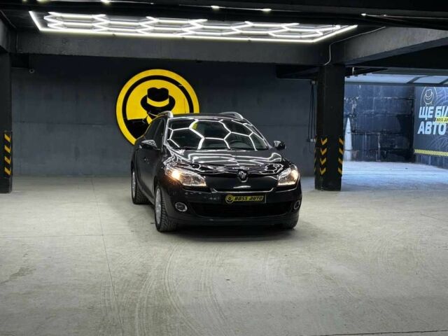 Серый Рено Меган, объемом двигателя 1.5 л и пробегом 235 тыс. км за 7500 $, фото 1 на Automoto.ua