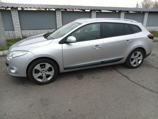 Сірий Рено Меган, об'ємом двигуна 1.5 л та пробігом 280 тис. км за 8250 $, фото 1 на Automoto.ua