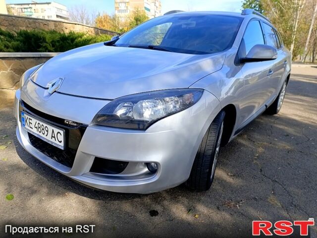 Серый Рено Меган, объемом двигателя 1.4 л и пробегом 290 тыс. км за 8700 $, фото 1 на Automoto.ua