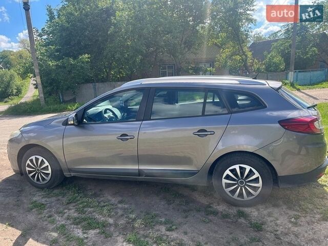 Сірий Рено Меган, об'ємом двигуна 1.46 л та пробігом 255 тис. км за 7300 $, фото 1 на Automoto.ua