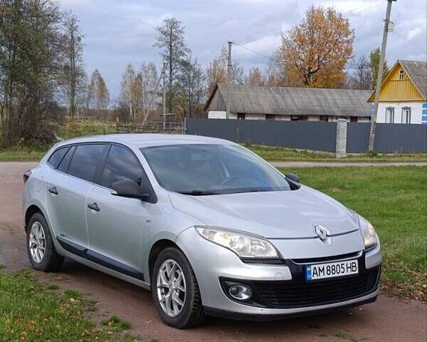 Серый Рено Меган, объемом двигателя 1.46 л и пробегом 270 тыс. км за 6600 $, фото 1 на Automoto.ua