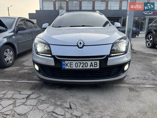 Серый Рено Меган, объемом двигателя 1.46 л и пробегом 186 тыс. км за 8500 $, фото 1 на Automoto.ua