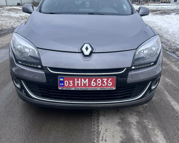 Сірий Рено Меган, об'ємом двигуна 1.6 л та пробігом 250 тис. км за 8750 $, фото 1 на Automoto.ua