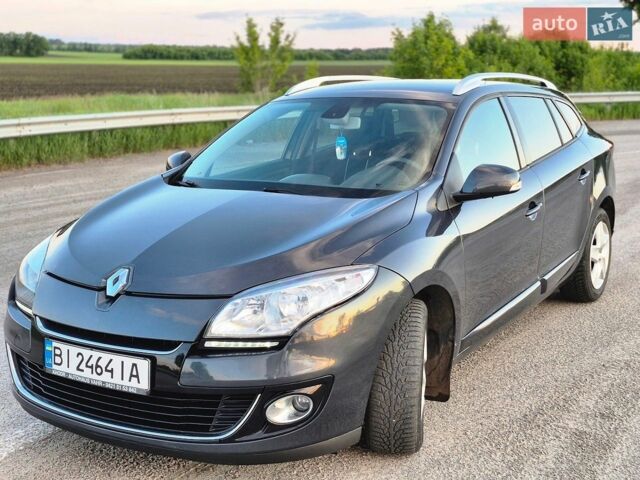 Серый Рено Меган, объемом двигателя 1.5 л и пробегом 241 тыс. км за 7600 $, фото 1 на Automoto.ua