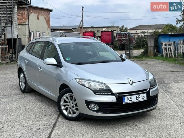 Сірий Рено Меган, об'ємом двигуна 1.5 л та пробігом 234 тис. км за 8299 $, фото 1 на Automoto.ua