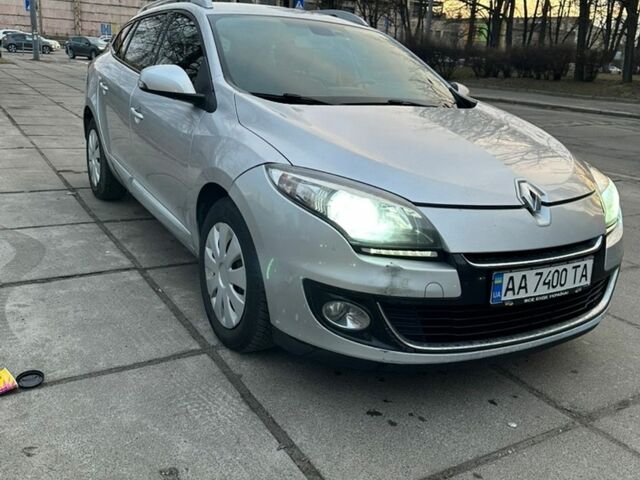 Сірий Рено Меган, об'ємом двигуна 1.46 л та пробігом 372 тис. км за 5900 $, фото 1 на Automoto.ua