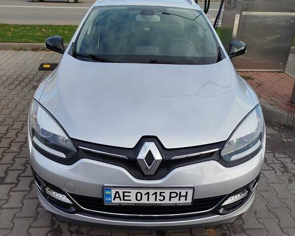 Сірий Рено Меган, об'ємом двигуна 1.2 л та пробігом 240 тис. км за 8400 $, фото 1 на Automoto.ua