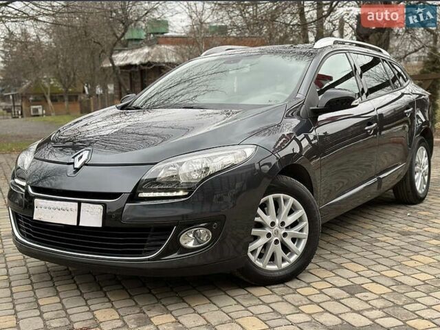 Серый Рено Меган, объемом двигателя 1.5 л и пробегом 316 тыс. км за 7990 $, фото 1 на Automoto.ua