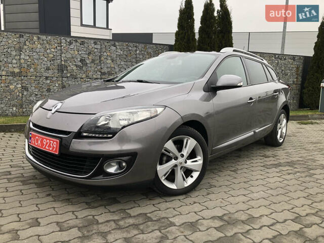Серый Рено Меган, объемом двигателя 1.5 л и пробегом 256 тыс. км за 8350 $, фото 1 на Automoto.ua