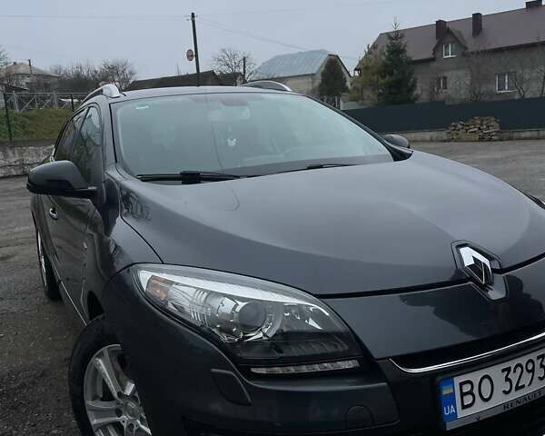 Серый Рено Меган, объемом двигателя 1.5 л и пробегом 213 тыс. км за 9200 $, фото 1 на Automoto.ua