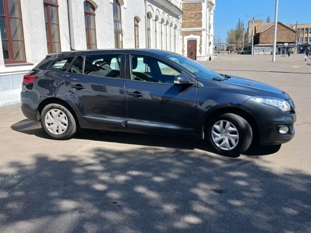 Серый Рено Меган, объемом двигателя 1.5 л и пробегом 257 тыс. км за 7900 $, фото 1 на Automoto.ua