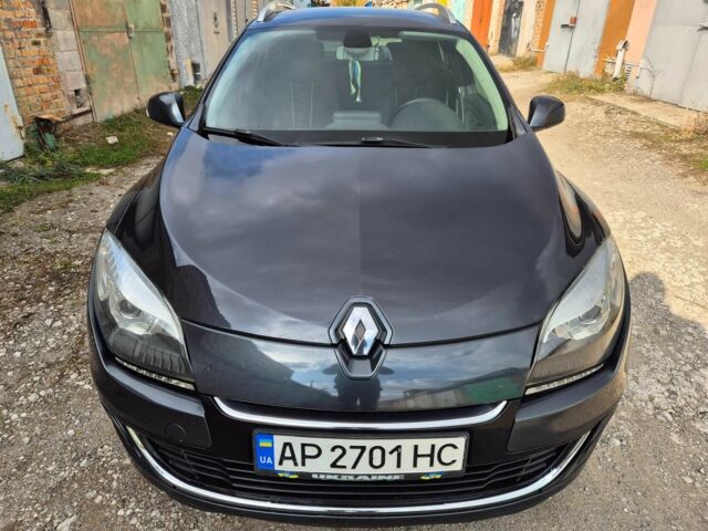 Сірий Рено Меган, об'ємом двигуна 1.5 л та пробігом 303 тис. км за 7150 $, фото 1 на Automoto.ua