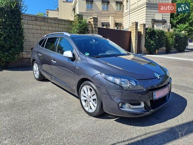 Сірий Рено Меган, об'ємом двигуна 1.2 л та пробігом 174 тис. км за 7800 $, фото 1 на Automoto.ua