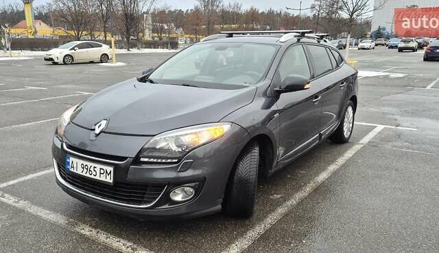 Сірий Рено Меган, об'ємом двигуна 1.5 л та пробігом 244 тис. км за 7400 $, фото 1 на Automoto.ua