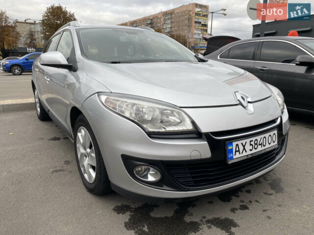 Сірий Рено Меган, об'ємом двигуна 1.46 л та пробігом 238 тис. км за 8200 $, фото 1 на Automoto.ua
