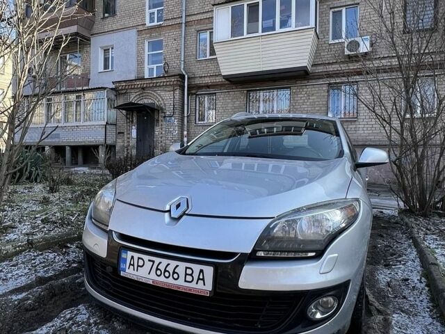 Серый Рено Меган, объемом двигателя 1.5 л и пробегом 266 тыс. км за 7999 $, фото 1 на Automoto.ua
