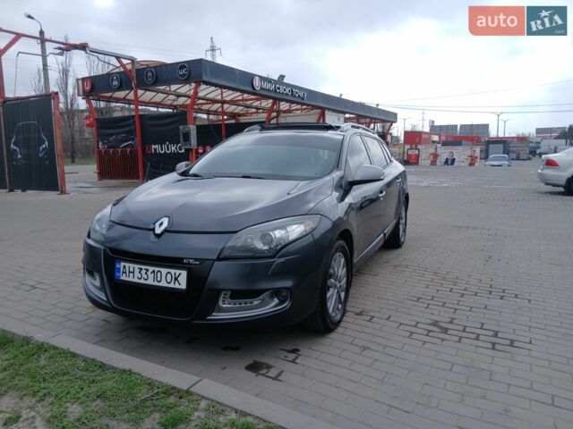Сірий Рено Меган, об'ємом двигуна 1.5 л та пробігом 350 тис. км за 6999 $, фото 1 на Automoto.ua