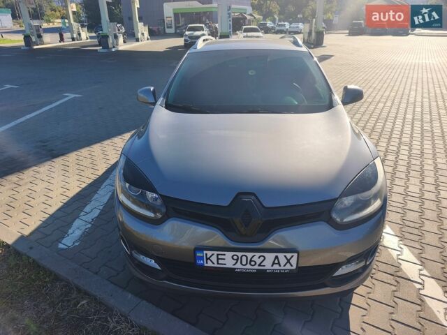 Серый Рено Меган, объемом двигателя 1.46 л и пробегом 228 тыс. км за 8200 $, фото 1 на Automoto.ua