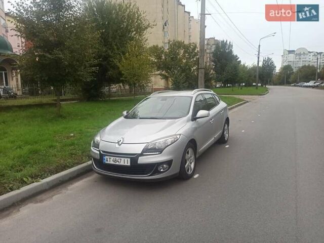 Серый Рено Меган, объемом двигателя 1.5 л и пробегом 250 тыс. км за 7300 $, фото 1 на Automoto.ua