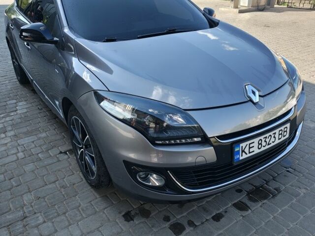 Сірий Рено Меган, об'ємом двигуна 1.2 л та пробігом 206 тис. км за 8525 $, фото 1 на Automoto.ua