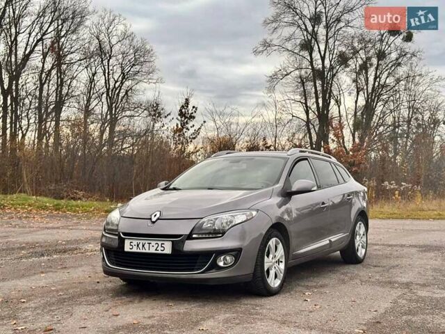 Сірий Рено Меган, об'ємом двигуна 1.46 л та пробігом 279 тис. км за 7450 $, фото 1 на Automoto.ua