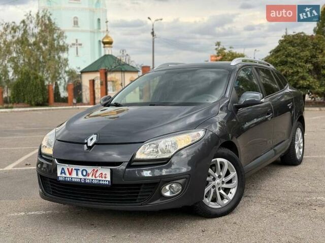 Сірий Рено Меган, об'ємом двигуна 1.46 л та пробігом 253 тис. км за 6400 $, фото 1 на Automoto.ua