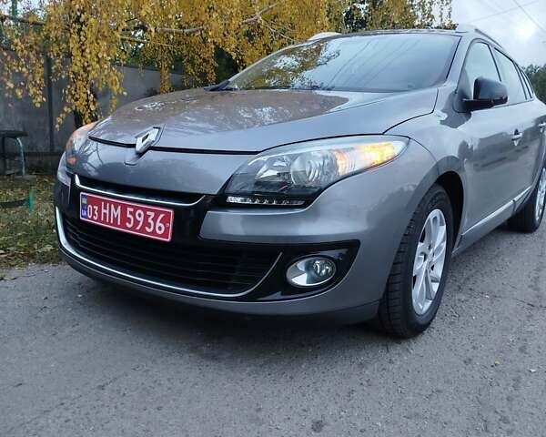 Сірий Рено Меган, об'ємом двигуна 1.46 л та пробігом 270 тис. км за 9100 $, фото 1 на Automoto.ua