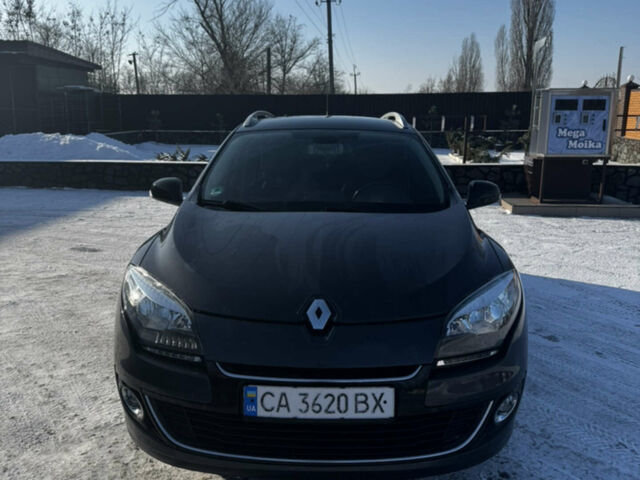 Сірий Рено Меган, об'ємом двигуна 1.46 л та пробігом 246 тис. км за 8300 $, фото 1 на Automoto.ua