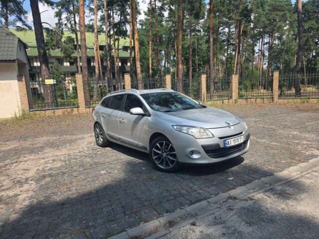 Сірий Рено Меган, об'ємом двигуна 0 л та пробігом 300 тис. км за 5795 $, фото 1 на Automoto.ua