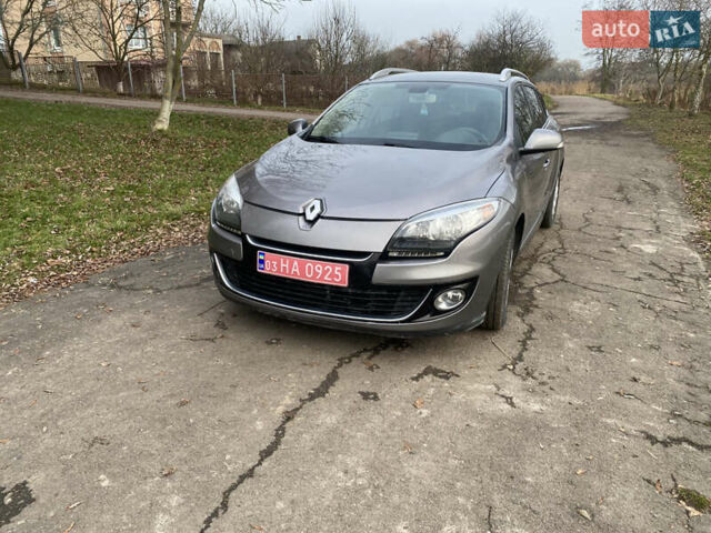 Серый Рено Меган, объемом двигателя 1.5 л и пробегом 222 тыс. км за 7750 $, фото 1 на Automoto.ua