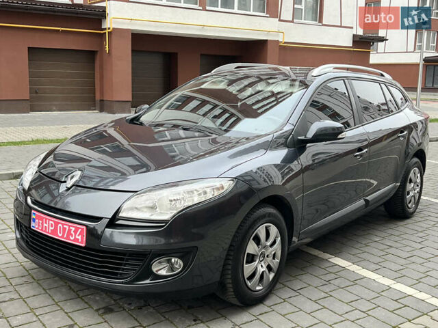 Серый Рено Меган, объемом двигателя 1.5 л и пробегом 203 тыс. км за 7700 $, фото 1 на Automoto.ua