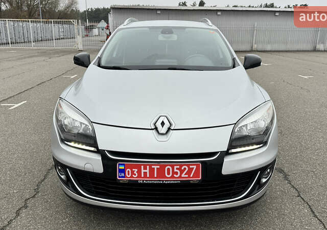 Серый Рено Меган, объемом двигателя 1.5 л и пробегом 184 тыс. км за 9699 $, фото 1 на Automoto.ua